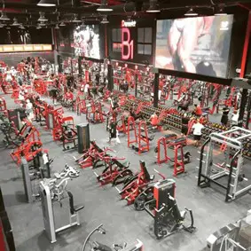 طراحی دکوراسیون باشگاه بدنسازی: نکات و نمونه جذاب 15 باشگاه بدنسازی BINOUS GYM (بینوس) در دبی