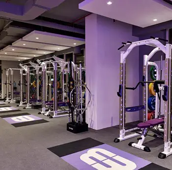 طراحی دکوراسیون باشگاه بدنسازی: نکات و نمونه جذاب 12 باشگاه EMBODY FITNESS GYM در دبی