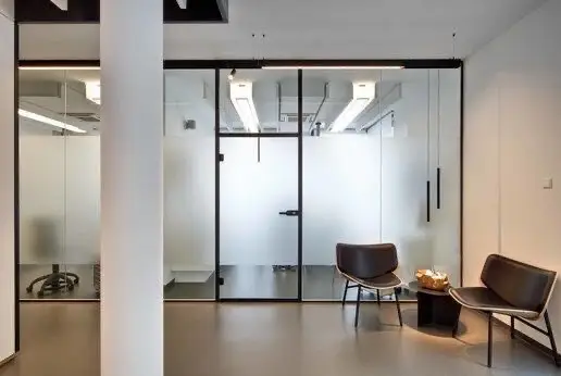 پارتیشن شیشه ای آلومینیومی